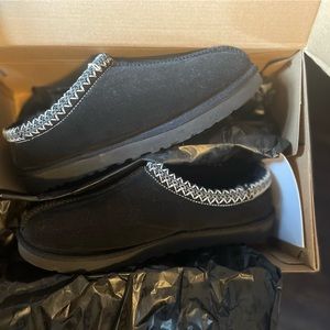men’s ugg slippers